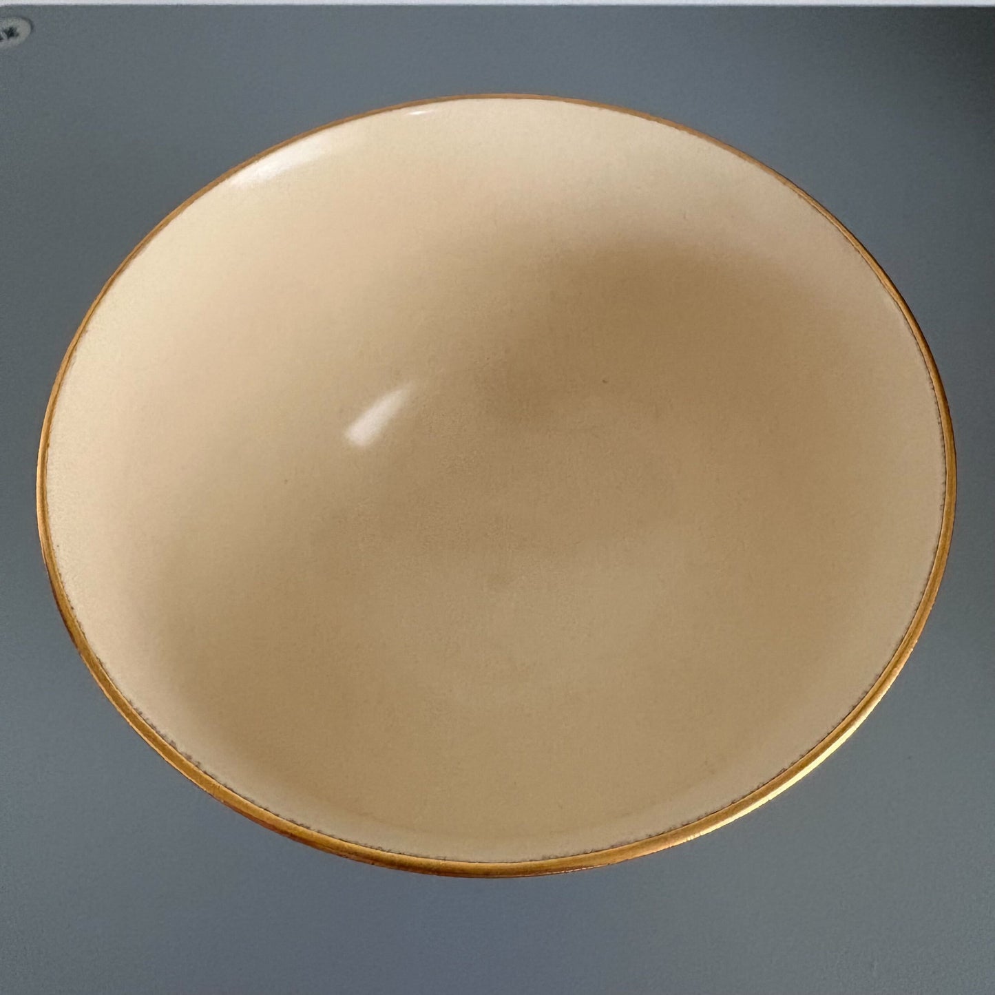 Sōtatsu-style Yellow-Glazed Matcha Bowl “Raijin” By Tohzan Kiln, Mino (Kato Tohzan)