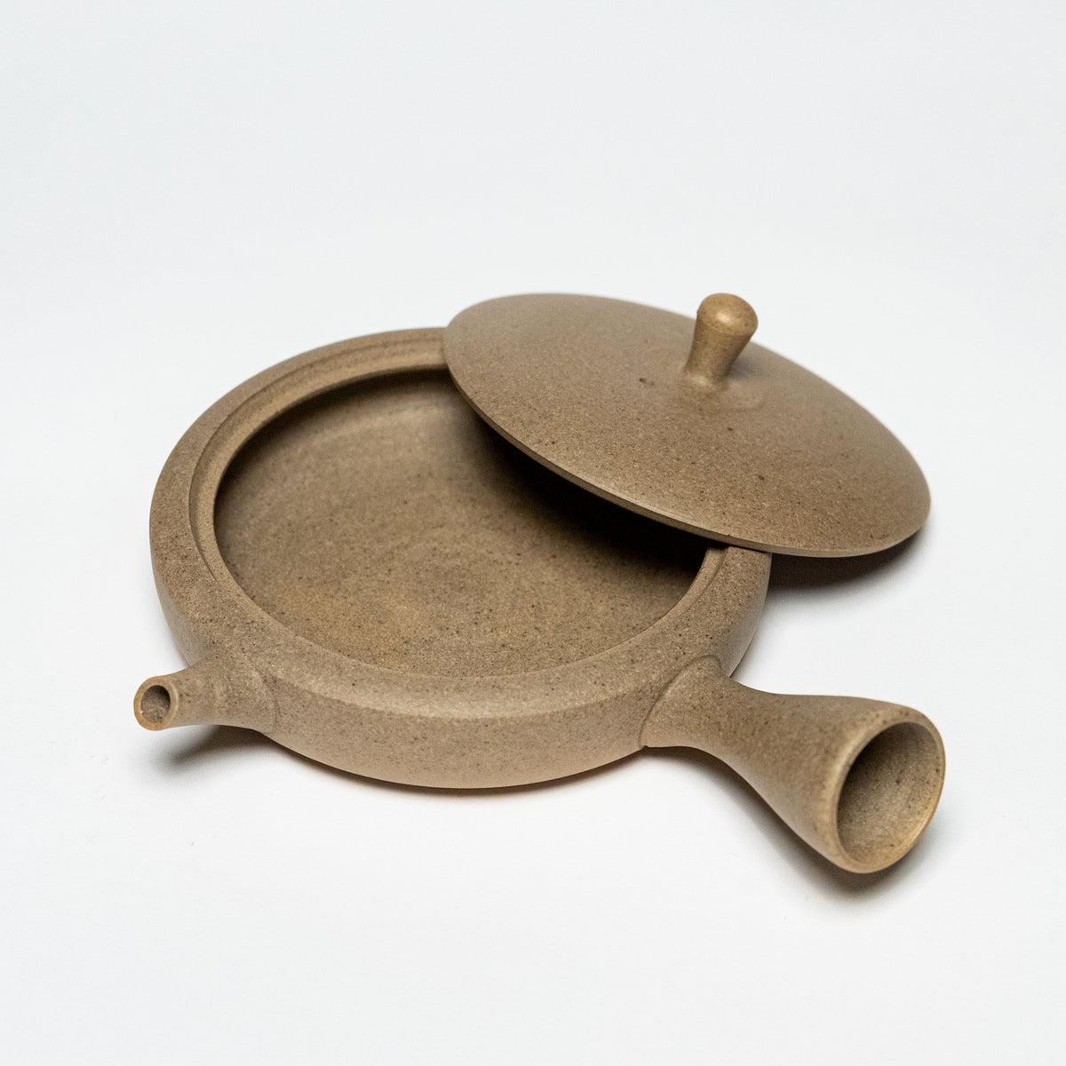 Tokoname Ware Flat Teapot By Gyokko Kiln